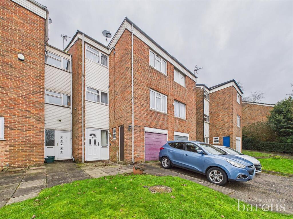 Main image of property: Shakespeare Road, Basingstoke