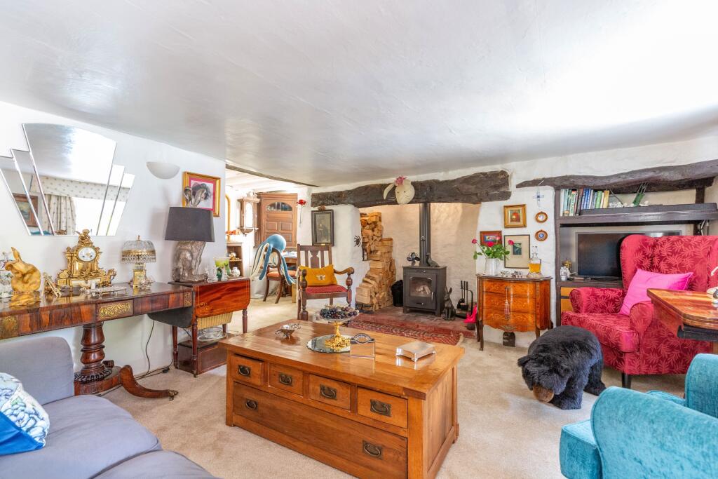 House in East Stour, Woodville, Stour Provost - View 5