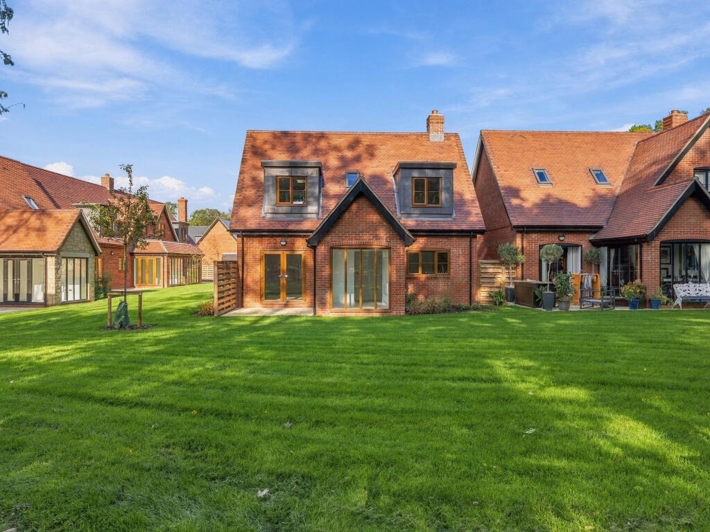 Main image of property: Magnolia Grove, Great Alne Park, Alcester, Warwickshire, B49 6GJ