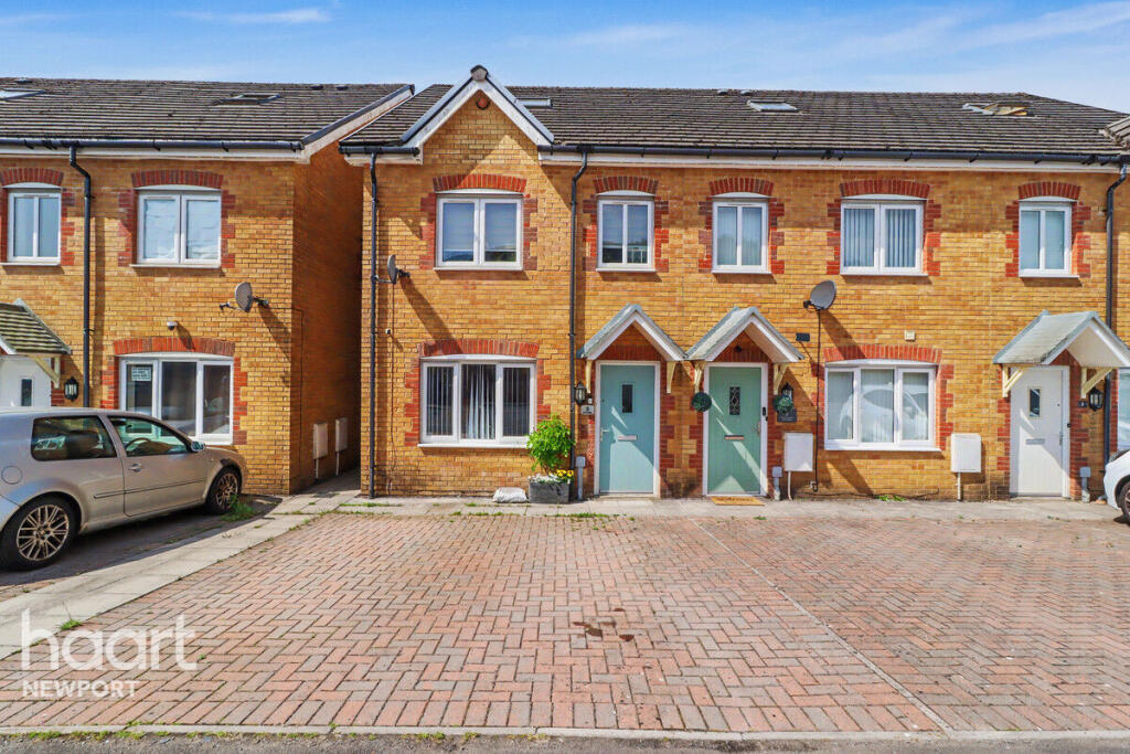 Main image of property: Llwyn Derwen, Newport