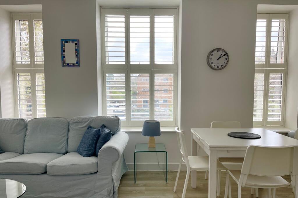 Apartment in Guildford - View 5