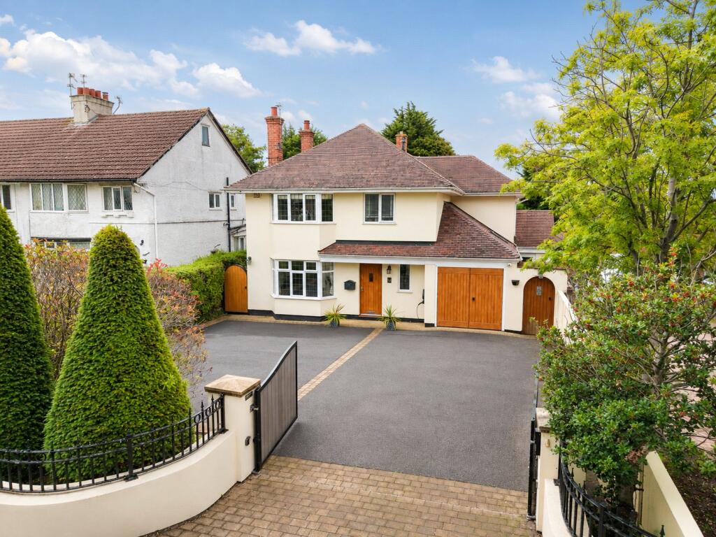 Main image of property: Barnston Road, Heswall, Wirral, CH60