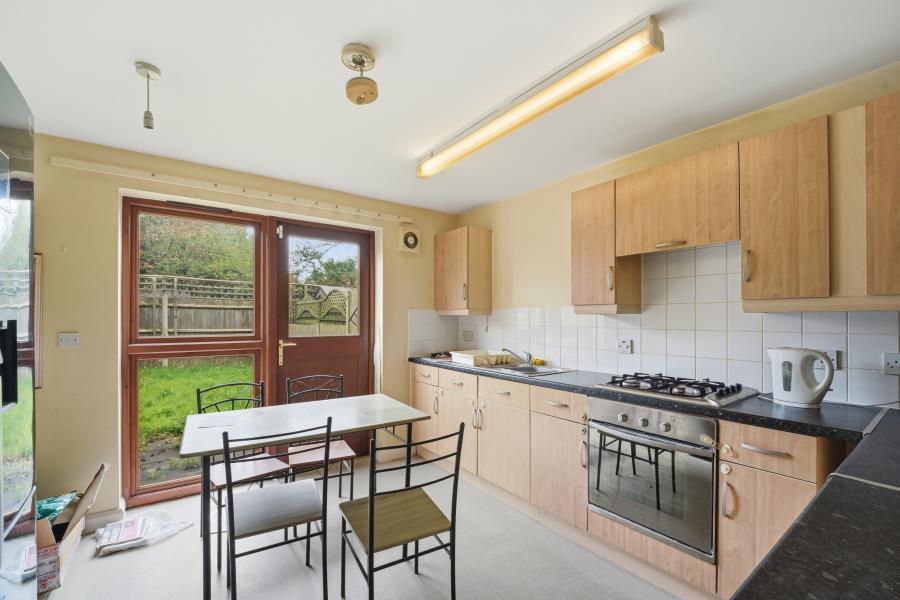 Summerwood Road, TW7 photo 4