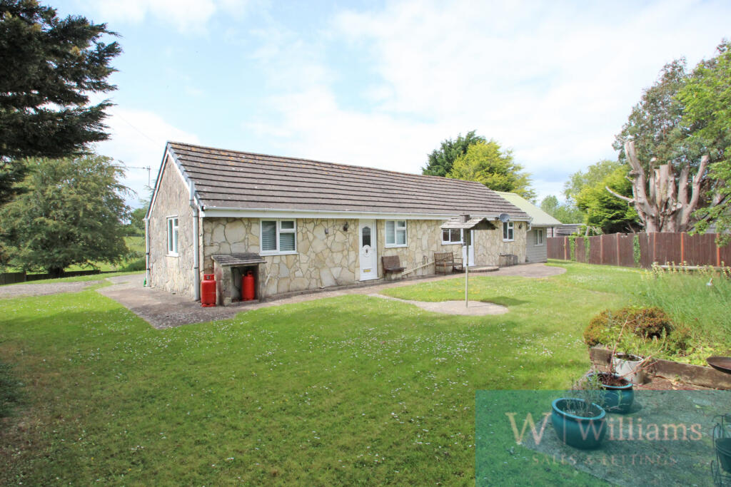 3-bed house on Willow Cottage, Off Knights Lane, Wootton, £425,000