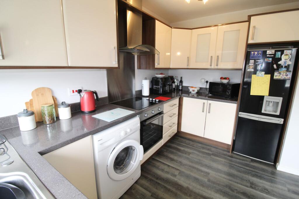 House in Newcastle upon Tyne - More