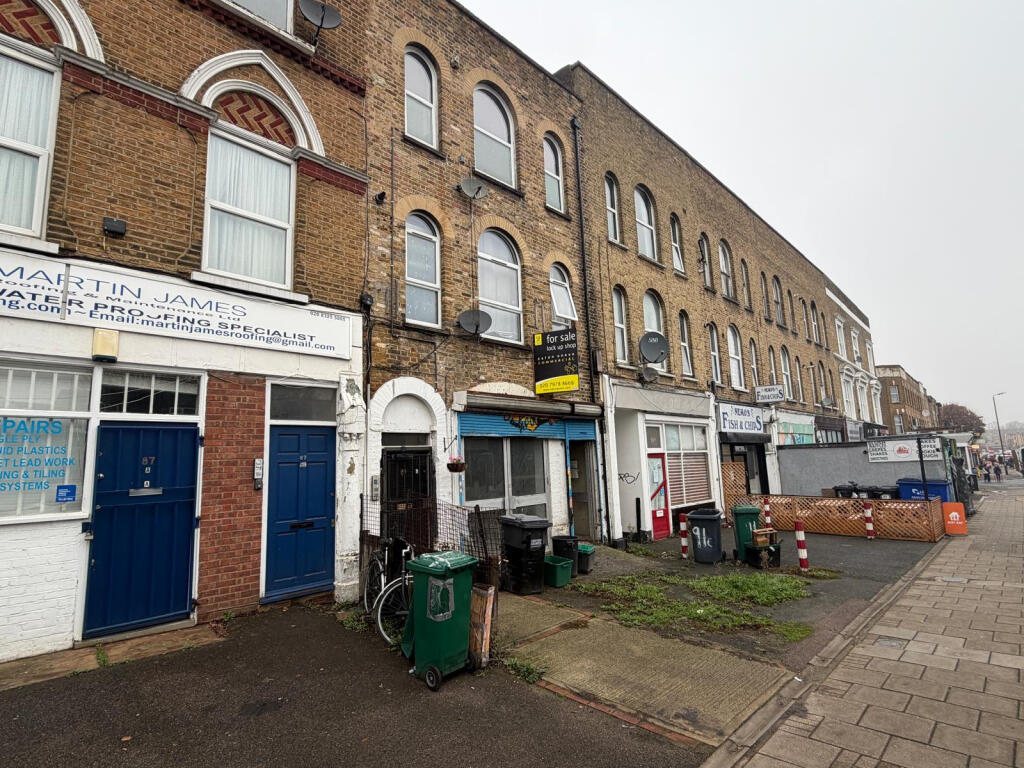 Main image of property: 89 Maple Road,  London, SE20