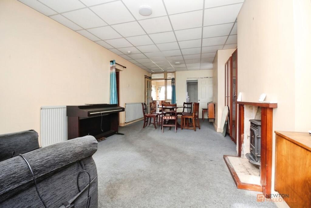 House in Leicester - View 5