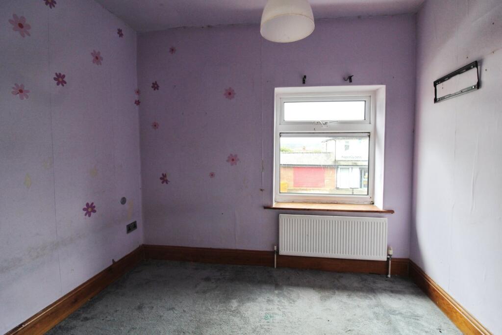Glenroy Avenue, Colne, Lancashire, BB8 - More