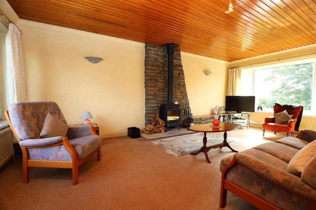 Cowbridge Road, St. Nicholas, Vale of Glamorgan, CF5 6SH photo 4