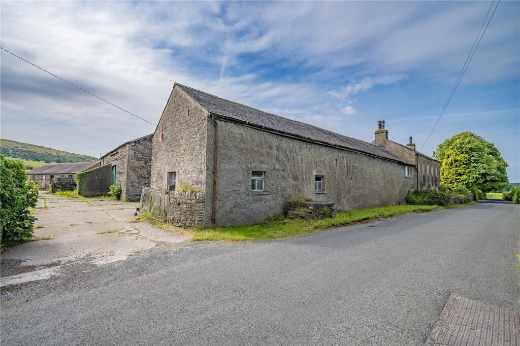 House in Lancaster - View 5