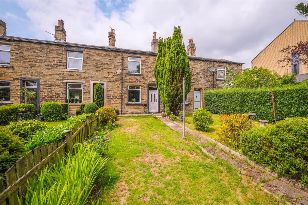 Main image of property: Green Terrace Square, Halifax