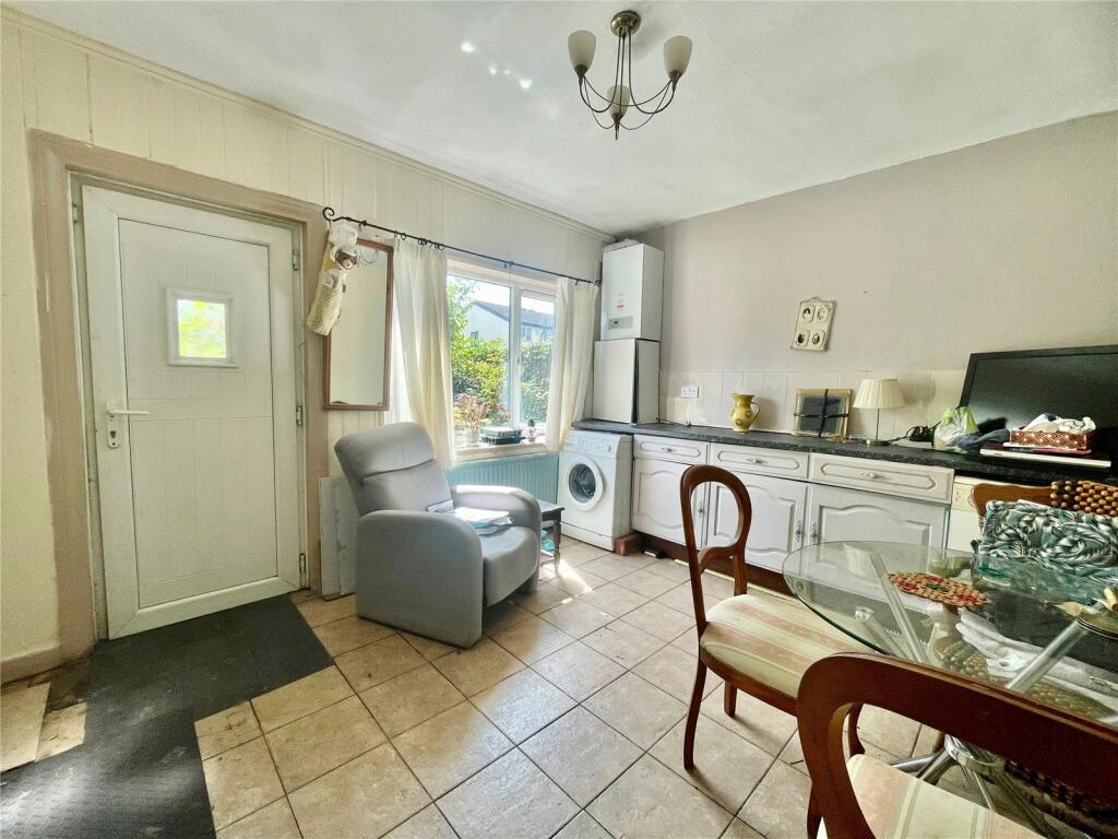 House in Preston - View 4