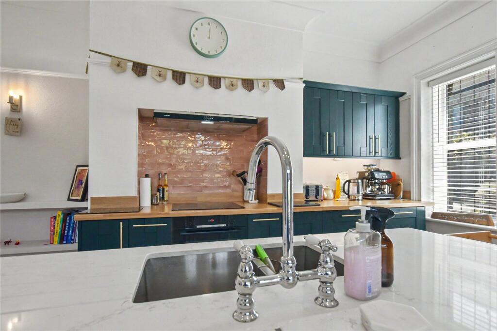 House in Bradford, Thackley, Esholt - More