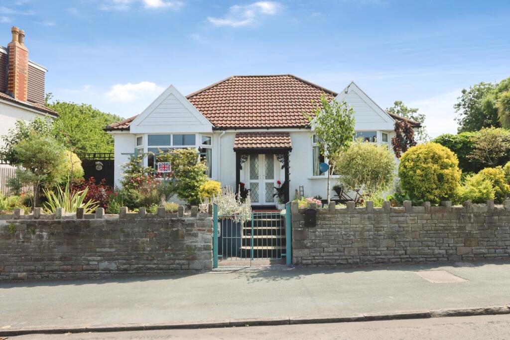 Main image of property: Soundwell Road, Kingswood, Bristol, BS16