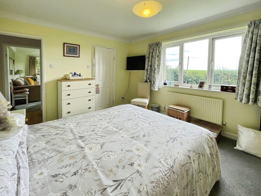 Additional image 21 of Holton Wincanton