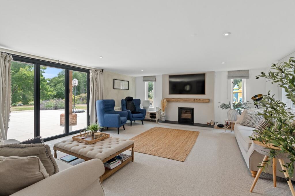 Rectory Road, Langham, Colchester, Essex, CO4 photo 3