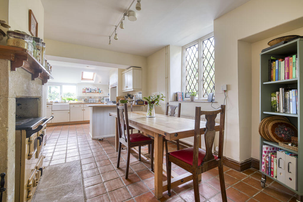 Additional image 4 of Character detached cottage in Cranmore