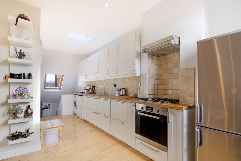 Madeira Road, Streatham photo 4