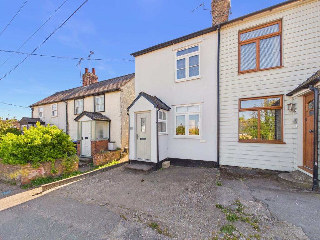 2-bed semi-detached on Mount Hill, Halstead, CO9, £250,000