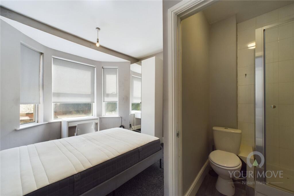 Main image of property: London Road, Northampton, NN4