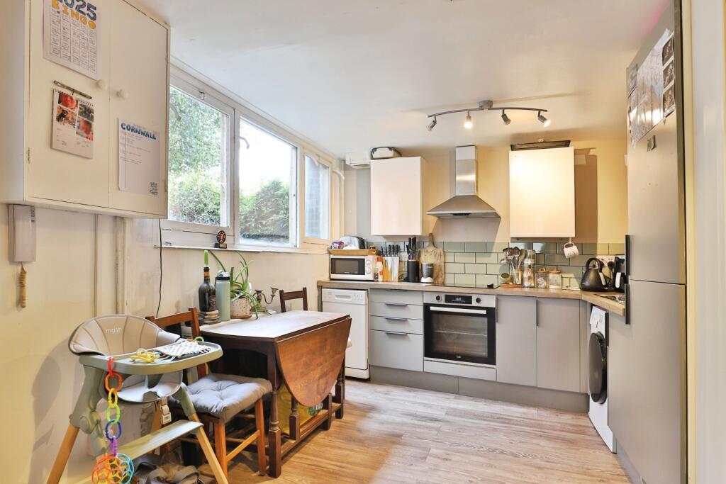 Christchurch Road, BOURNEMOUTH, Dorset, BH1 – pohled 6