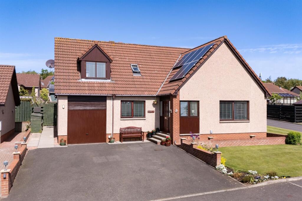 Main image of property: Dunollie, 58 Gillsland, Eyemouth, TD14