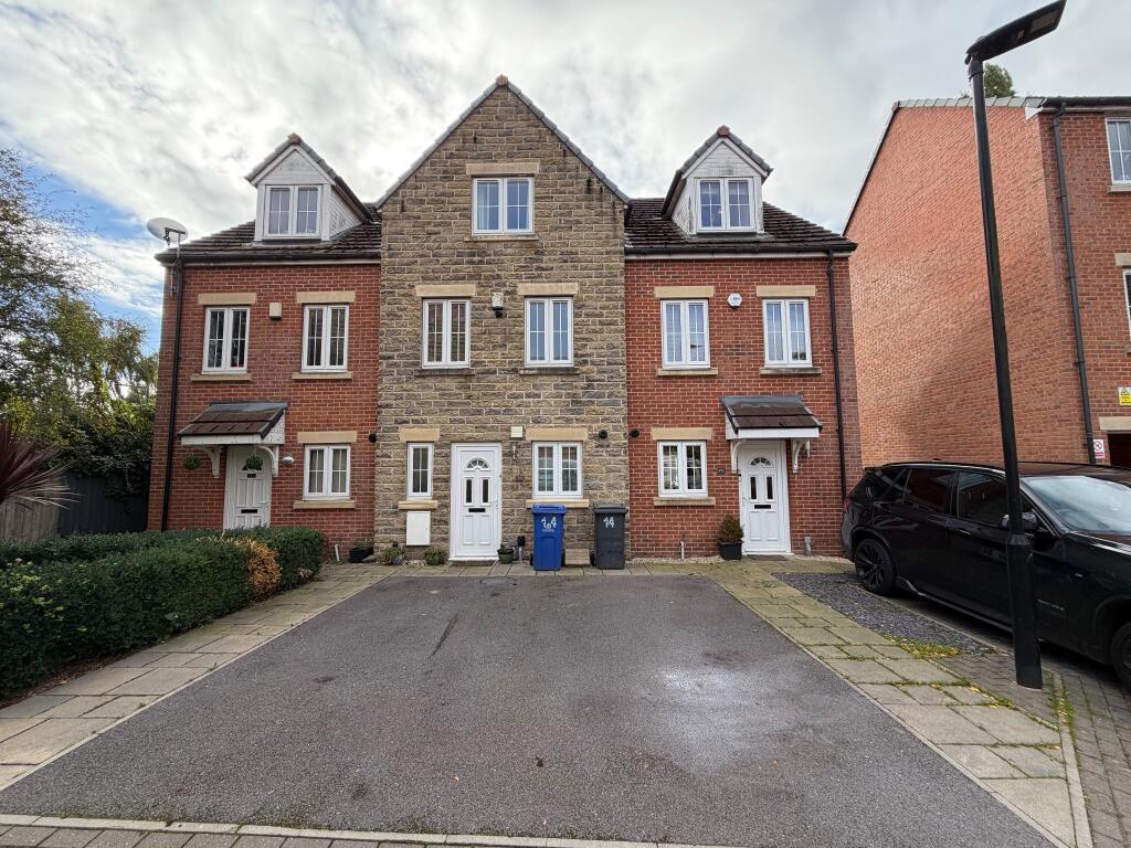 Main image of property: Lakeside Mews, Doncaster, DN8