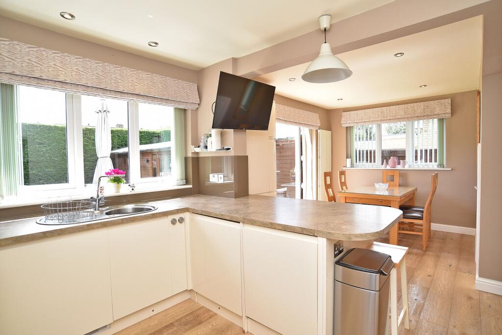 Park Gate, Knaresborough - View 5