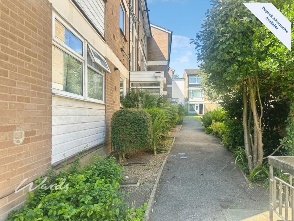 Main image of property: Tonbridge Road Maidstone ME16