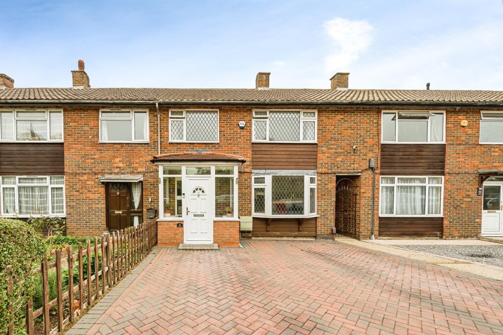 3-bed terraced on Lower Britwell Road, SLOUGH, £450,000
