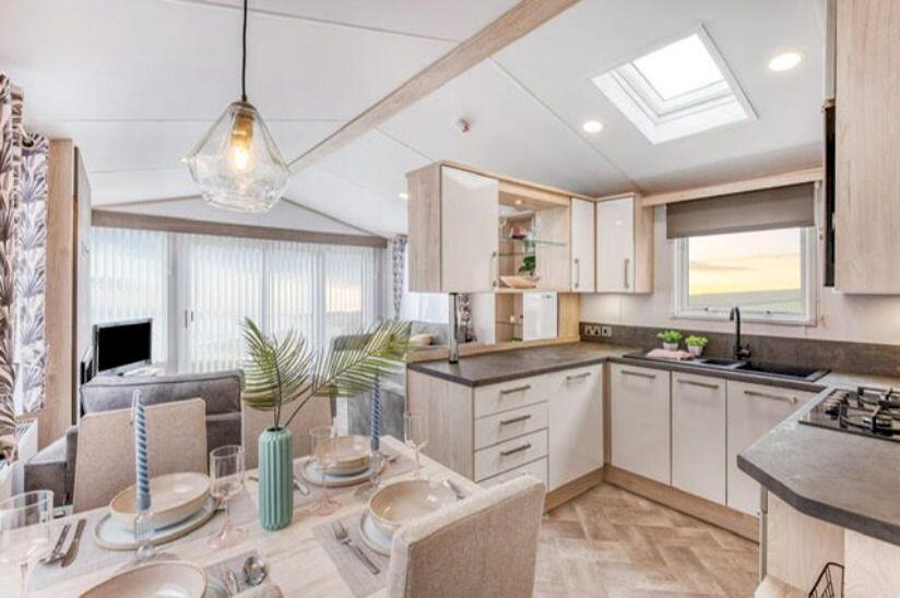 Studio caravan on Two Bed Atlas Image (40x13), Waters Edge Country Park, River Rd, Thornton, Lancashire, FY5 5LR, £98,000