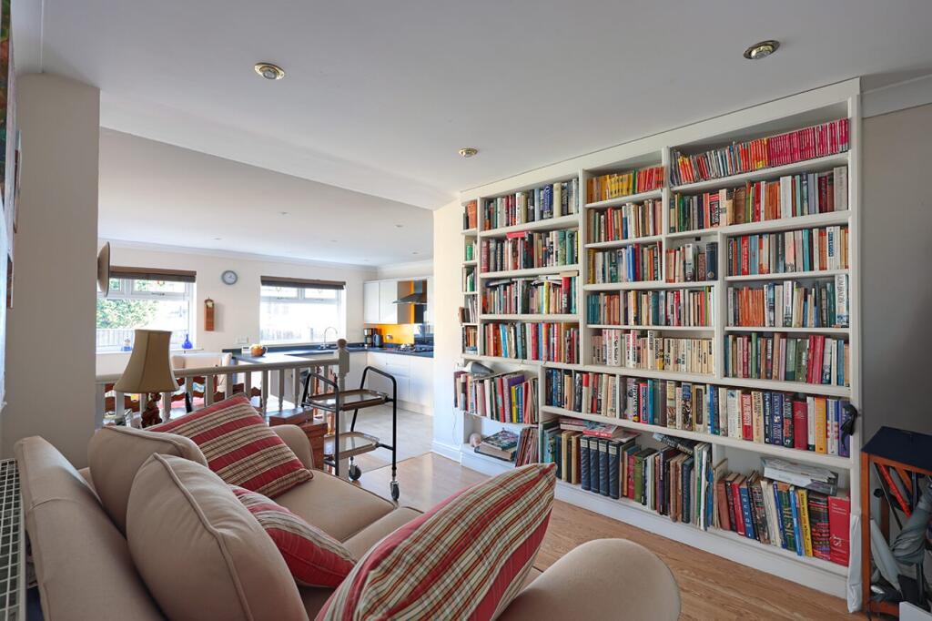 Beauley Avenue, Simonstone, Lancashire, BB12 - More