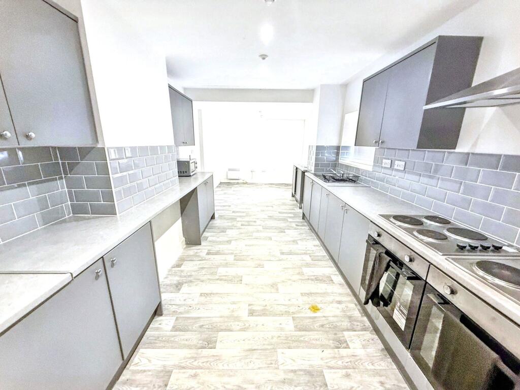 House in Stockton-on-Tees, Portrack - View 3
