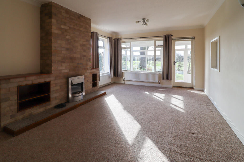 House in Peterborough - View 5
