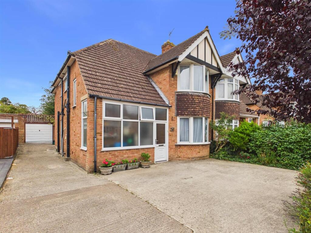 House in Gloucester, Gloucestershire