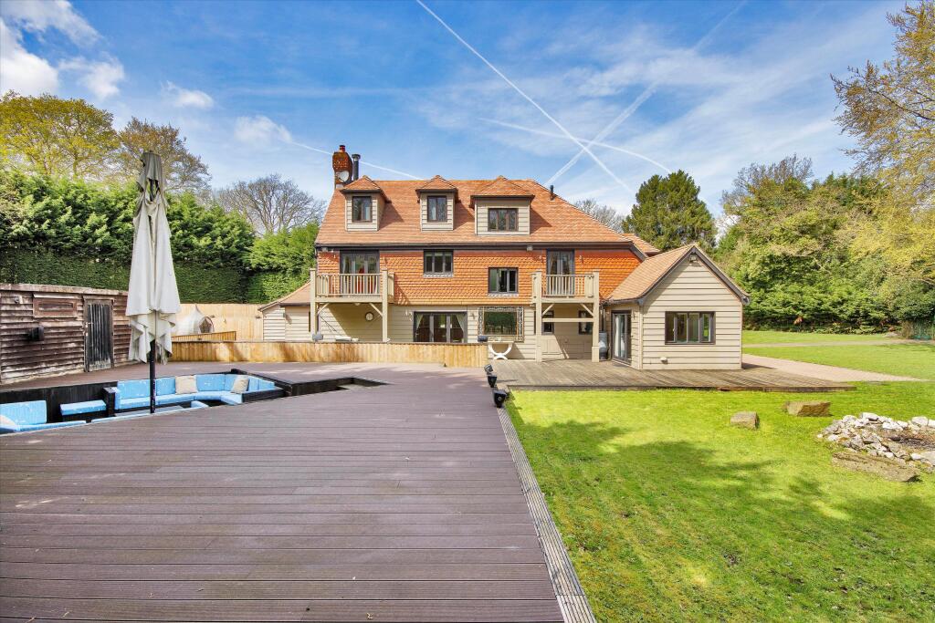 House in Redhill - View 2