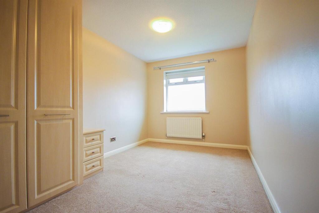Prunella Drive, Lower Darwen photo 5