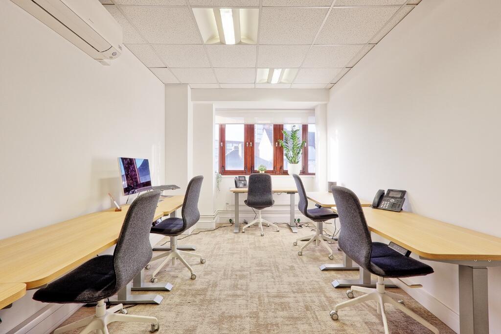 Main image of property: Floor 2-3, 27 Railway Street, Chelmsford, Essex, CM1