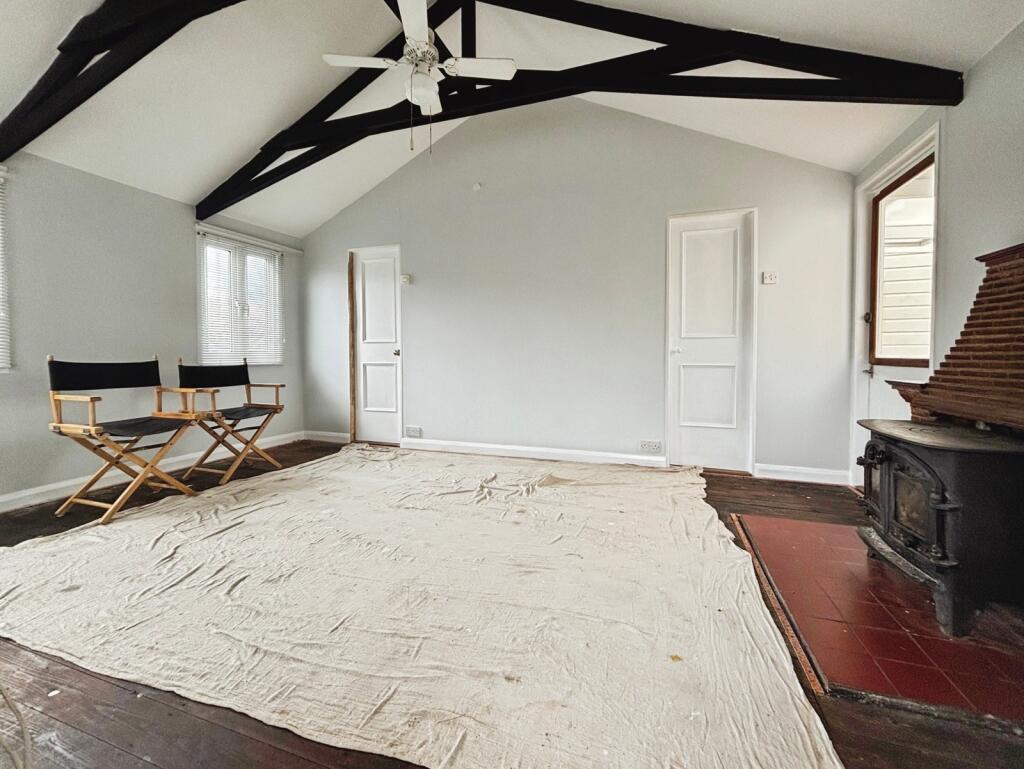 House in Rye, Jury's Gap, Camber - View 4