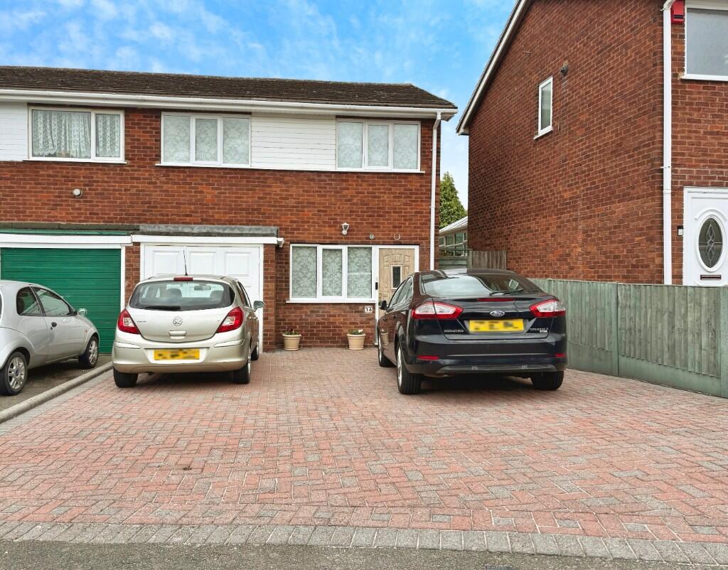 3-bed semi-detached on Station Drive, Rugeley, Staffordshire, WS15, £235,000