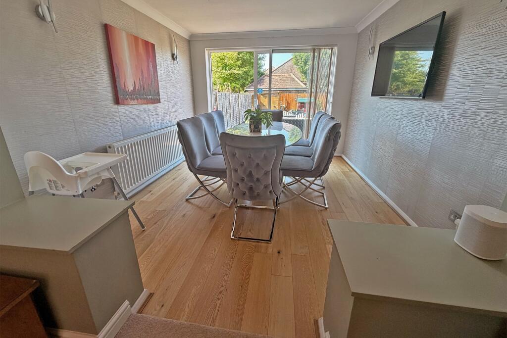 House in Tylers Green, Hazlemere - View 4