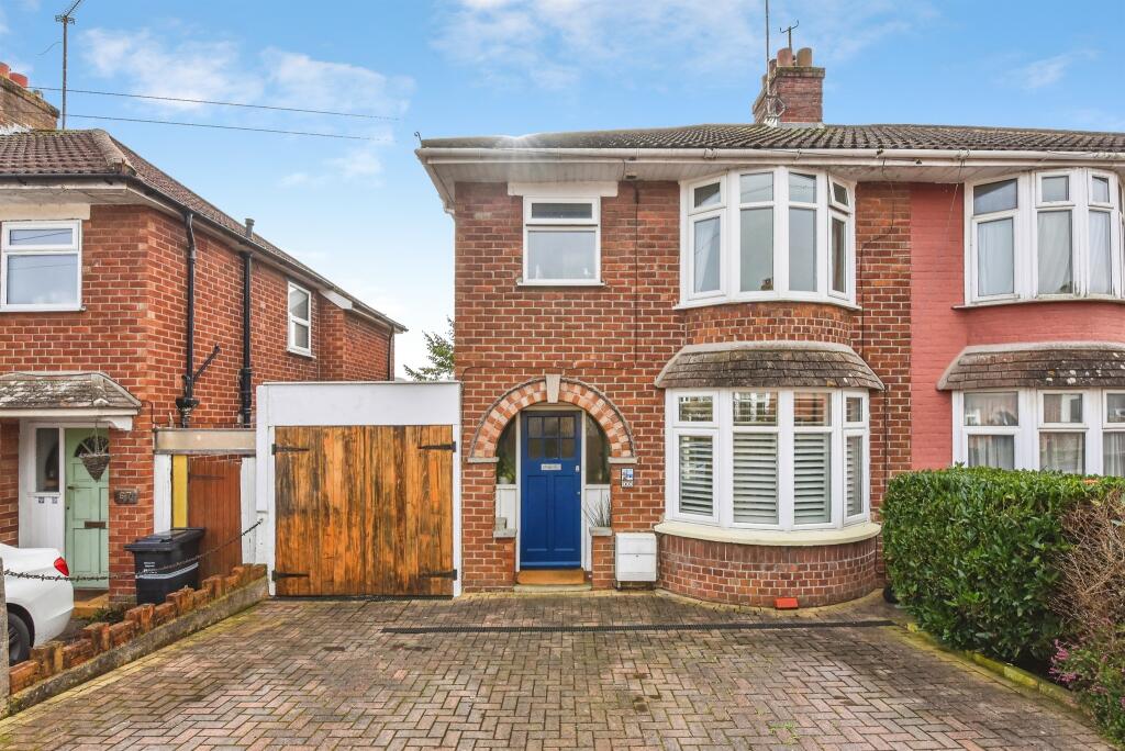 Main image of property: Windsor Crescent, Frome