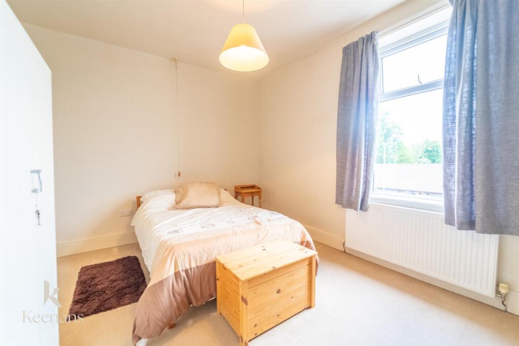 House in Burnley, Lancashire - View 5
