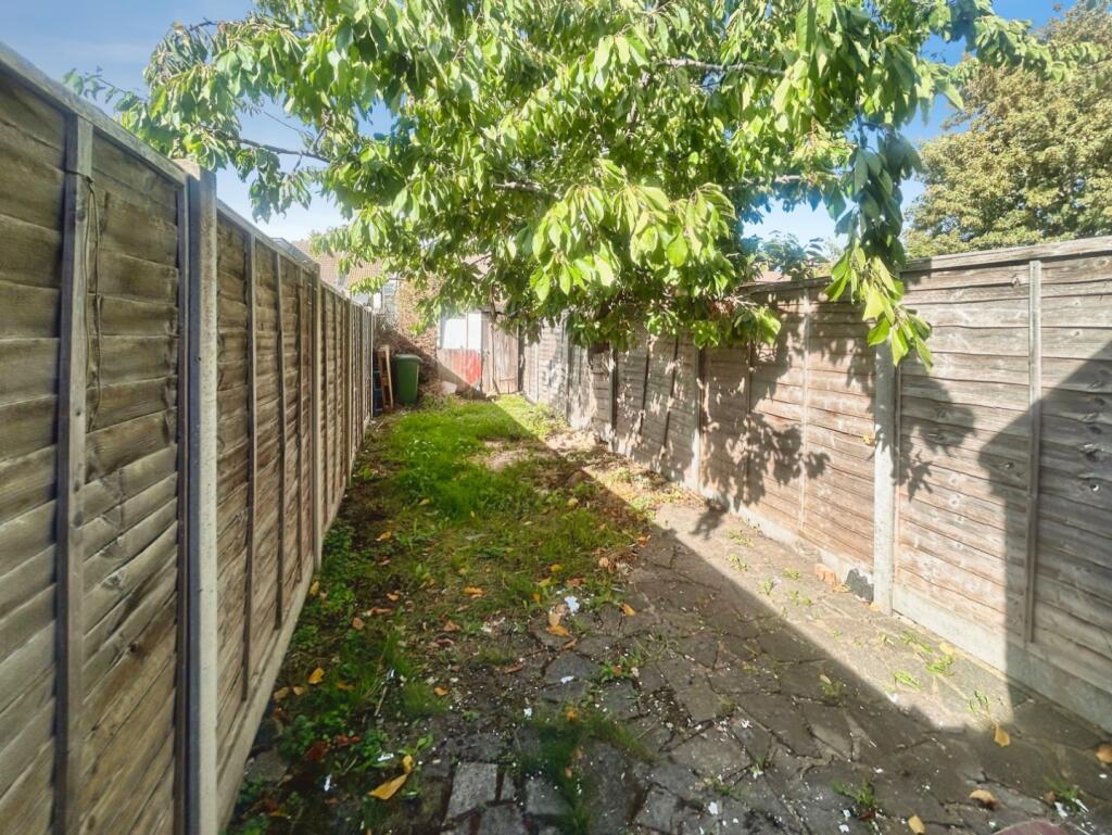 House in Watford - View 2