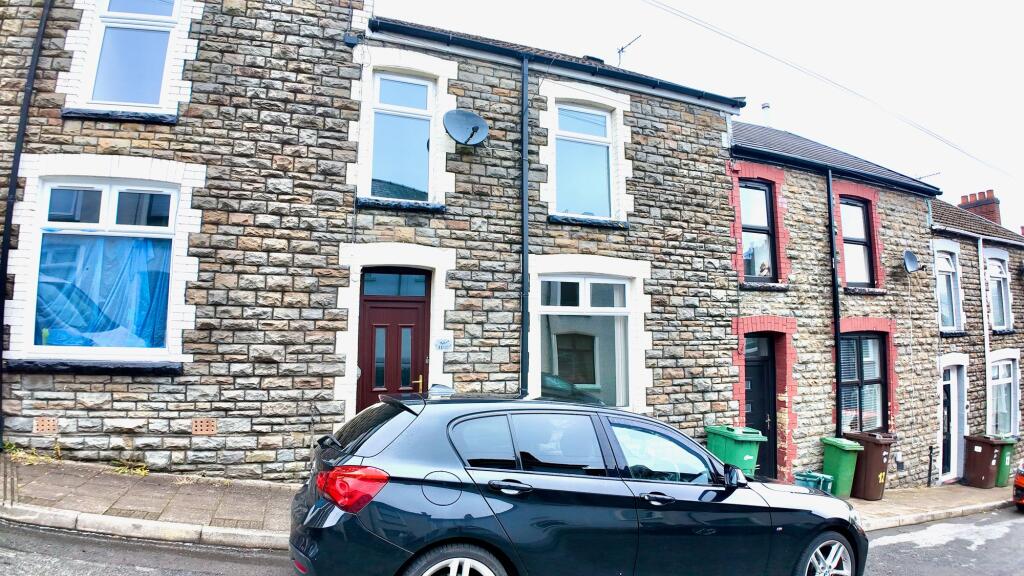 House in Bargoed, Pontlottyn - More