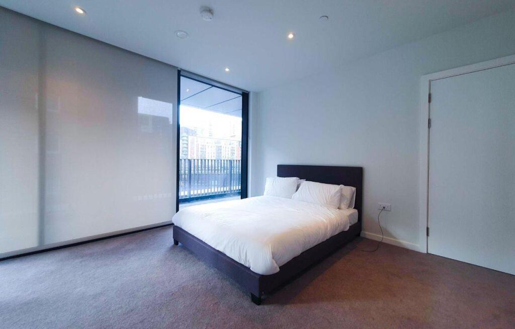 Apartment in Manchester - View 3