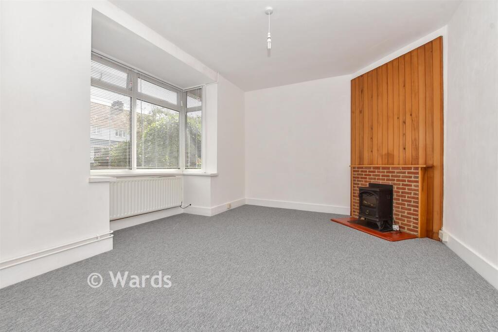House in Canterbury - View 5