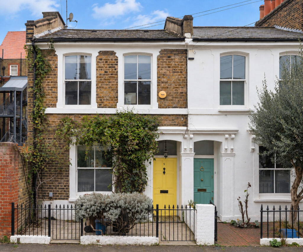 Main image of property: Appleby Road, London, E8