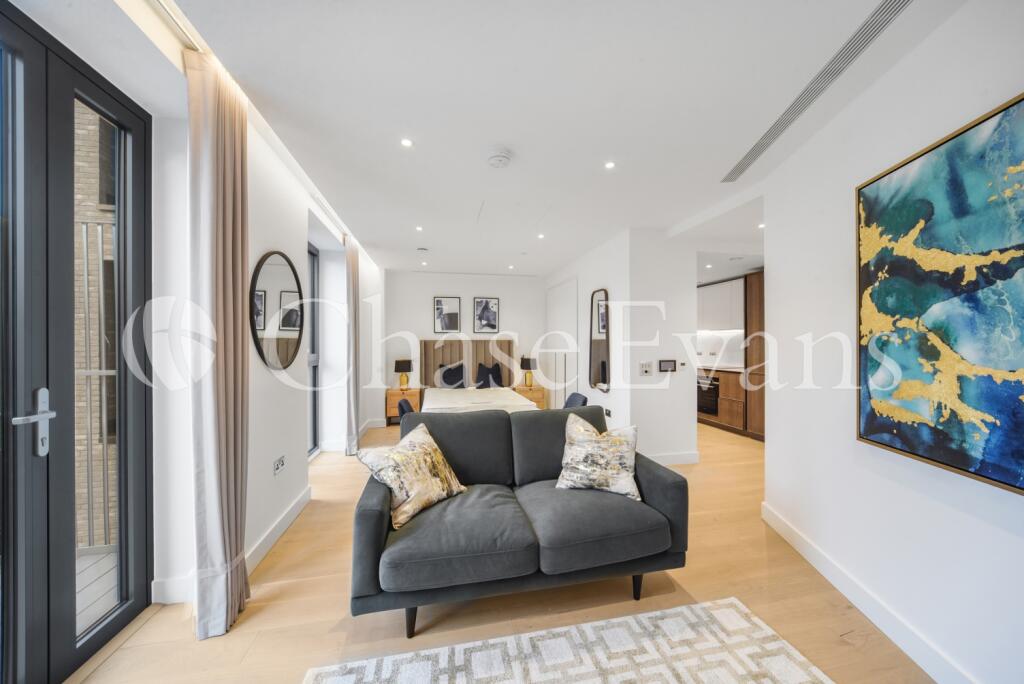 Studio flat for rent