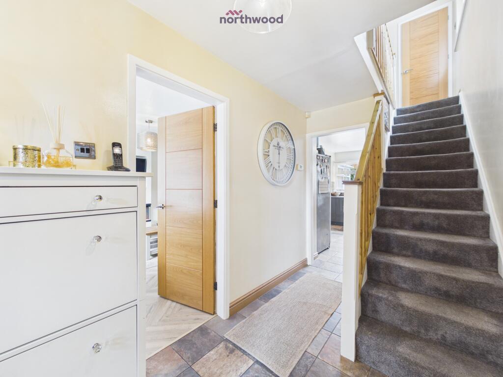 Ithens Way, Wrexham, LL13 photo 2